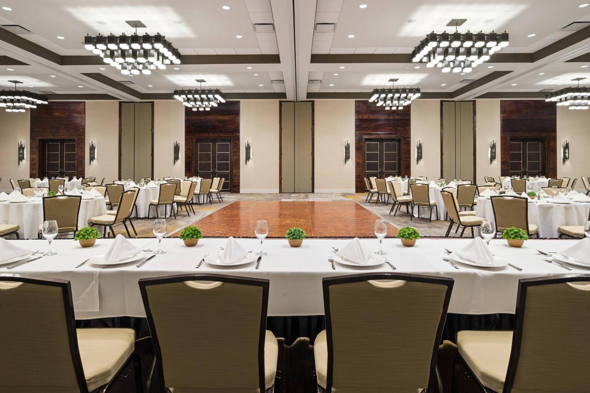 מלון Baton Rouge Marriott מראה חיצוני תמונה