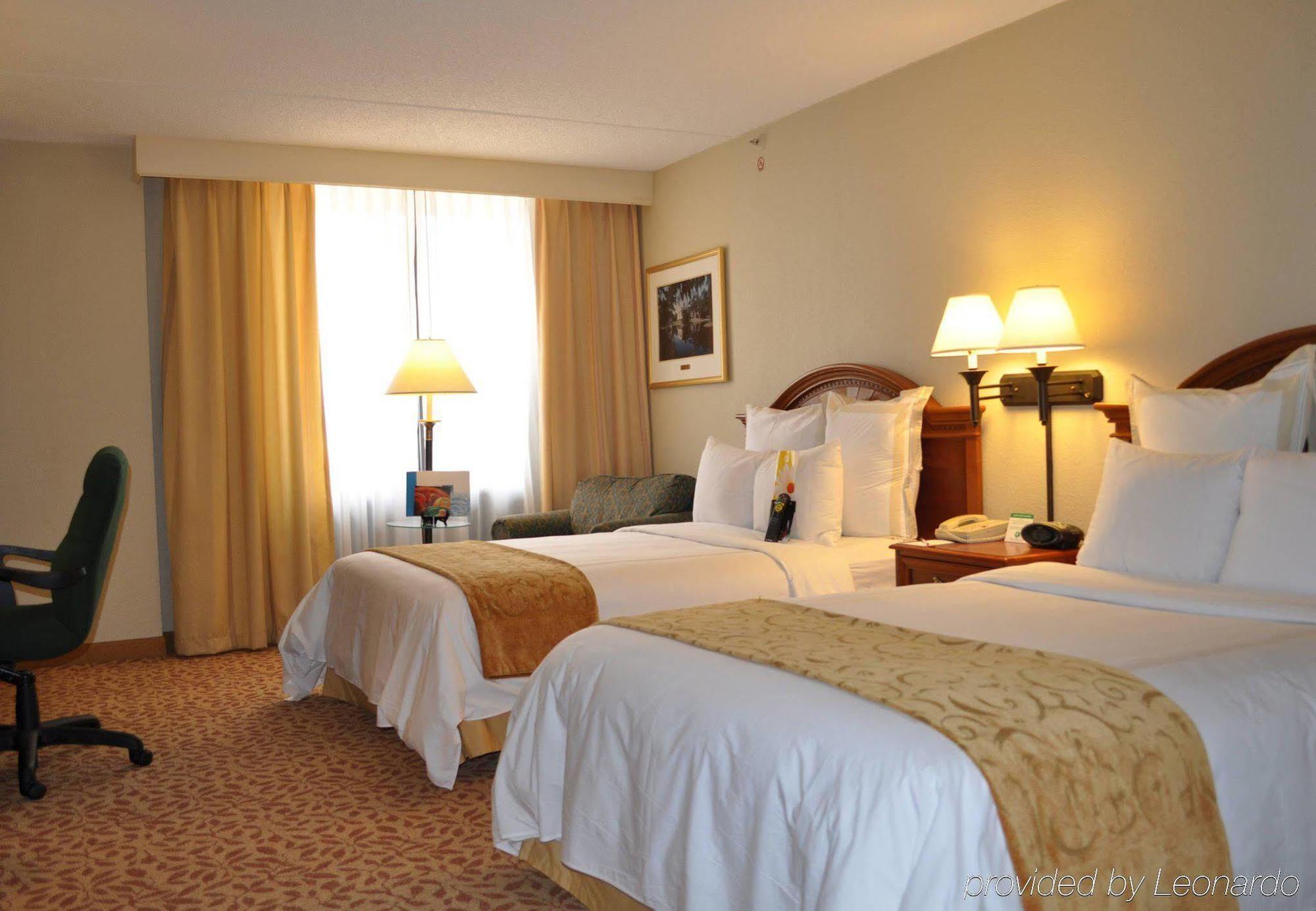 מלון Baton Rouge Marriott מראה חיצוני תמונה